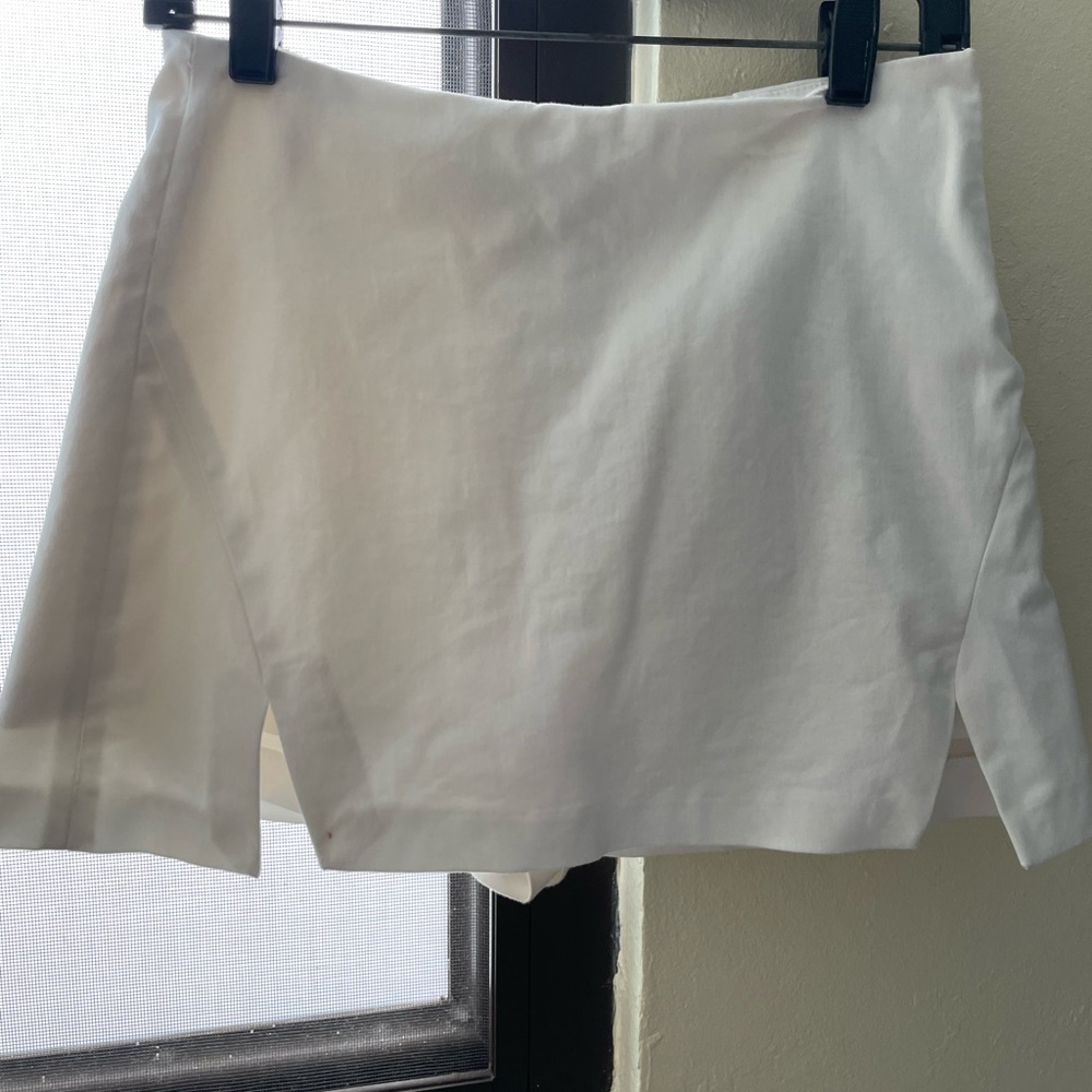 Zara white skort